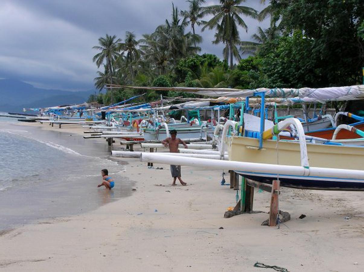 Lembongan Hostel Eksteriør billede