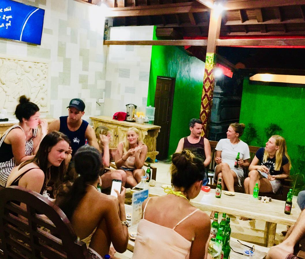 Lembongan Hostel Eksteriør billede